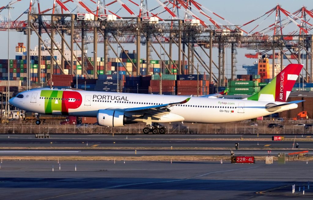 Portugal Picks Lufthansa Over Air France-KLM for TAP Stake Portugal Picks Lufthansa Over Air France-KLM for TAP Stake