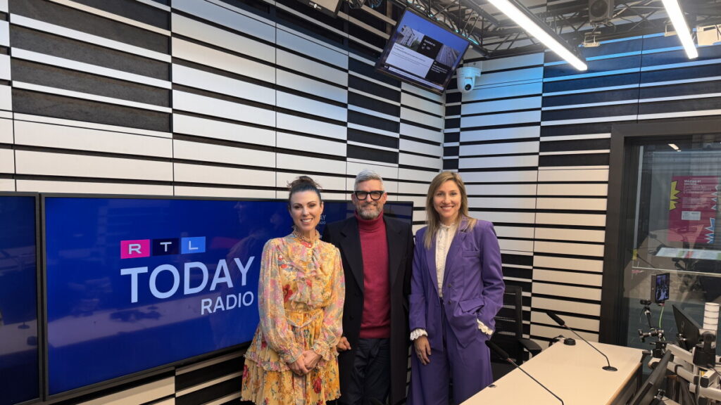 The Lisa Burke Show: Dagoberto Rodríguez in Luxembourg: art, satellites, and the battle for our attention The Lisa Burke Show: Dagoberto Rodríguez in Luxembourg: art, satellites, and the battle for our attention